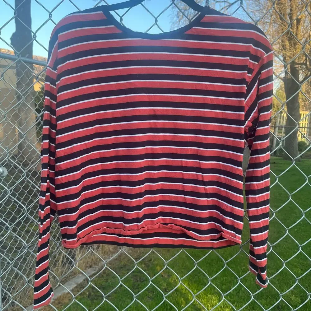 Long Sleeve Shirts 10 piece Bundle Small Medium Crop Top Summer Spring Boobies